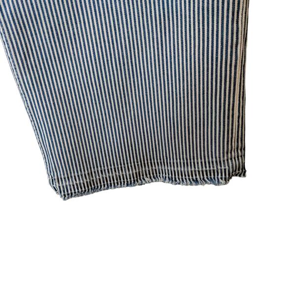 Free Assembly Blue and White Pin Striped 5 Pocket Jean Sz 12 - Picture 4 of 8